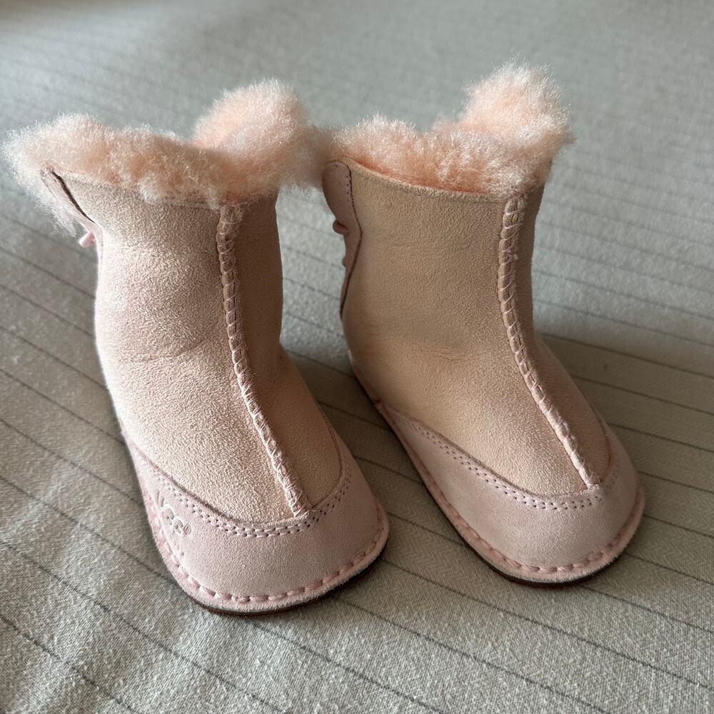 Infant Baby UGG Ballet Pink Bootie Shearling Sheepskin Leather Comfy Warm Small